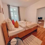 Boardinghouse Alte Spinnerei 4*