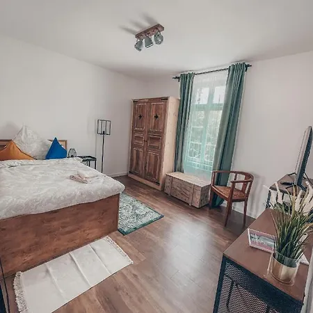 Boardinghouse Alte Spinnerei 4*
